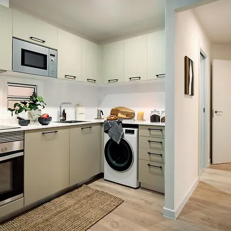 Tokashi - 2 Bedrooms And Balcony In Eixample Dreta * Барселона