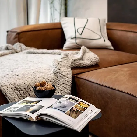 Tokashi - 2 Bedrooms And Balcony In Eixample Dreta *